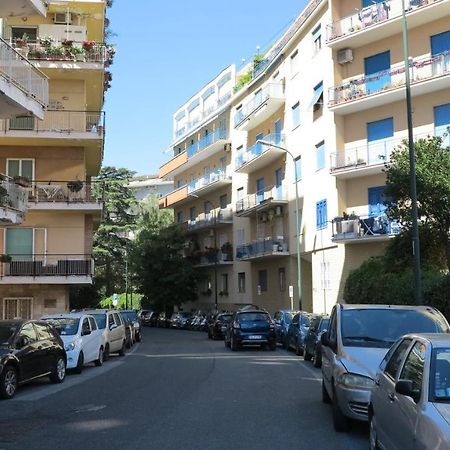 Spacious Panoramic Apartment - Half Way Center-Vomero District Napoli Eksteriør bilde