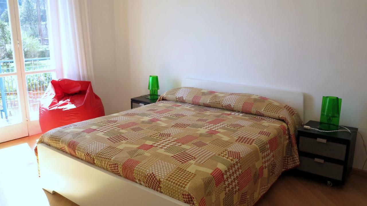 Spacious Panoramic Apartment - Half Way Center-Vomero District Napoli Eksteriør bilde